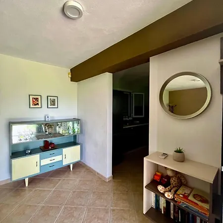شقة Little Garden House