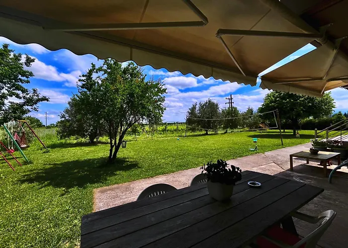 Lägenhet Little Garden House